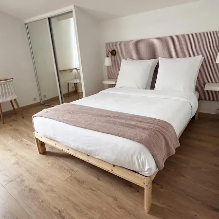 Maison De Charme 4 Ch Avec Clim Proche Saint-emilion *